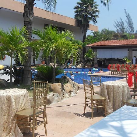 Hotel Poza Rica Inn Екстериор снимка