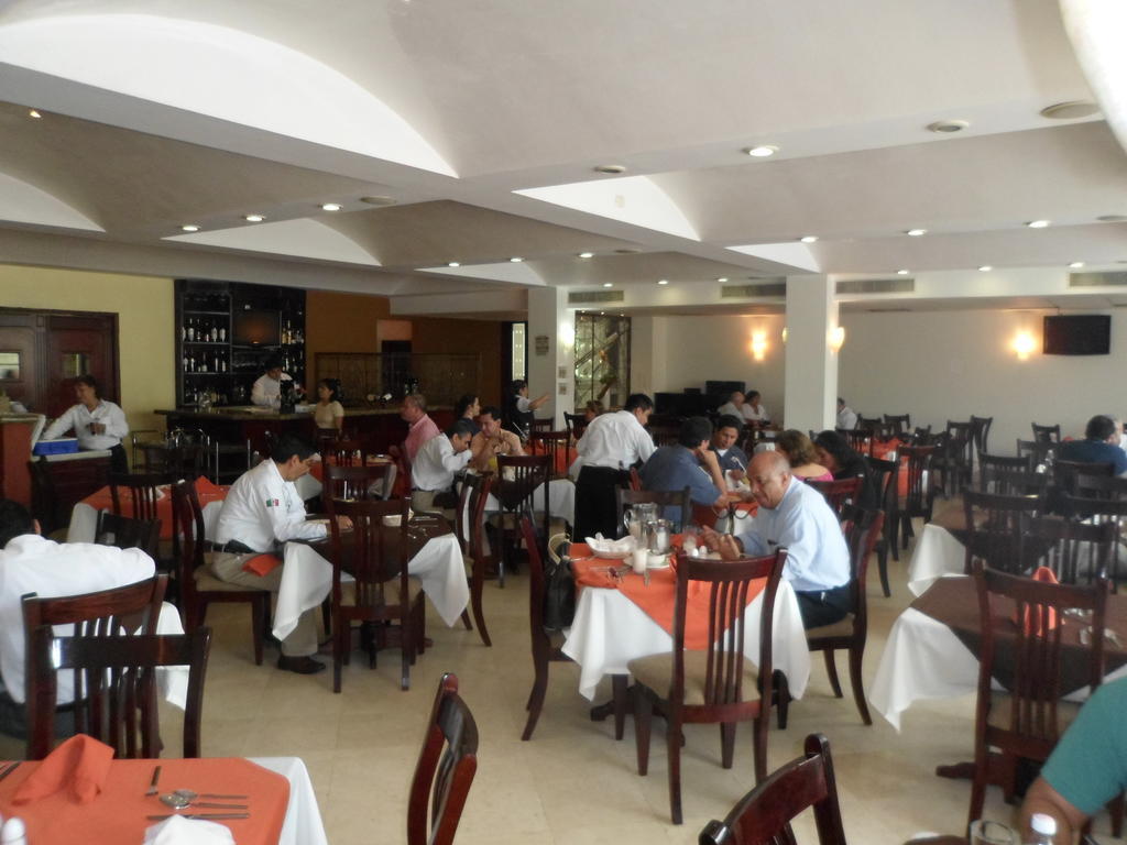 Hotel Poza Rica Inn Екстериор снимка