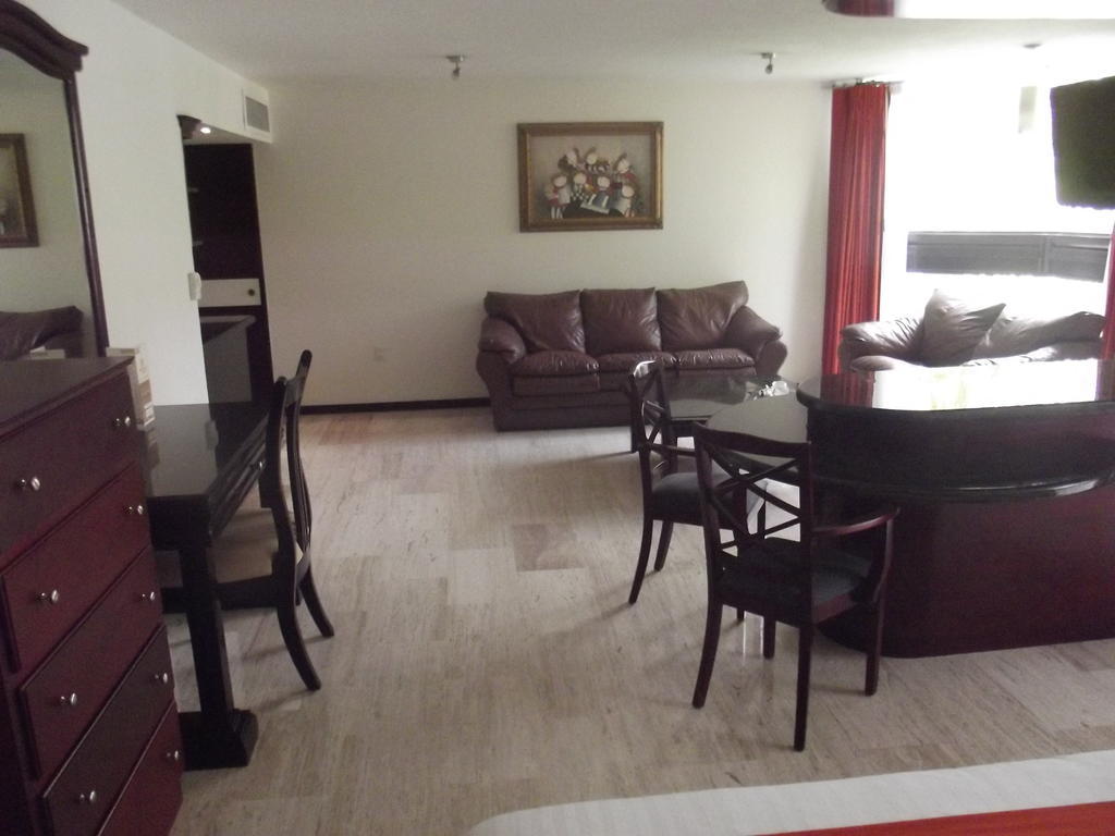 Hotel Poza Rica Inn Екстериор снимка