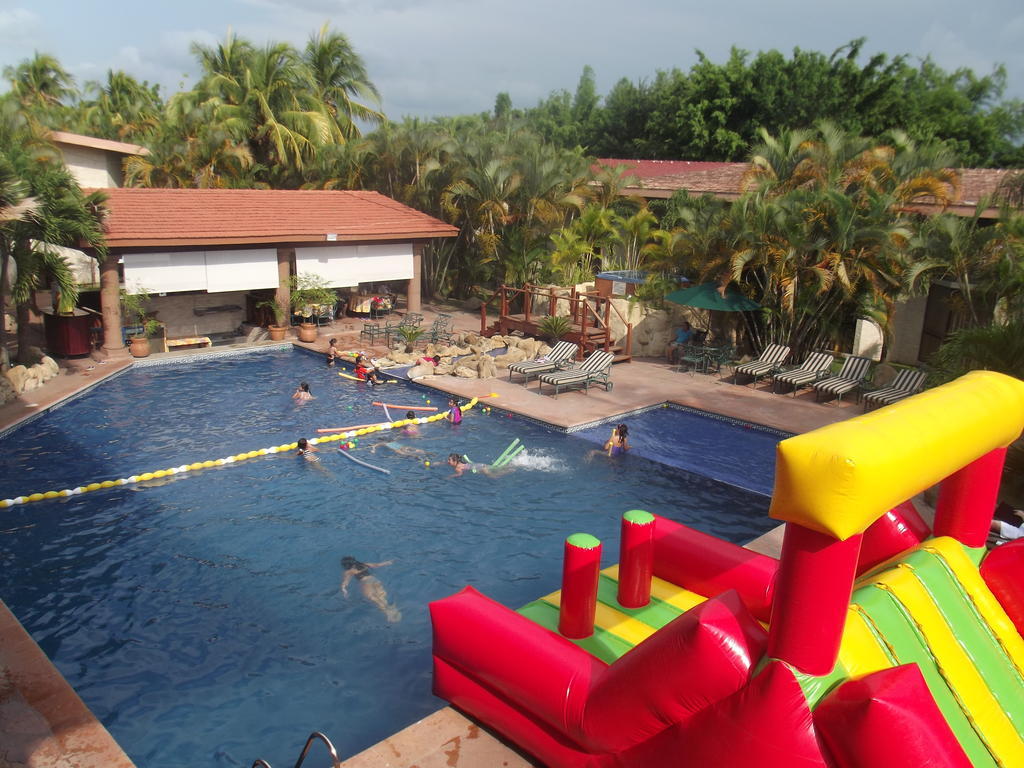 Hotel Poza Rica Inn Екстериор снимка