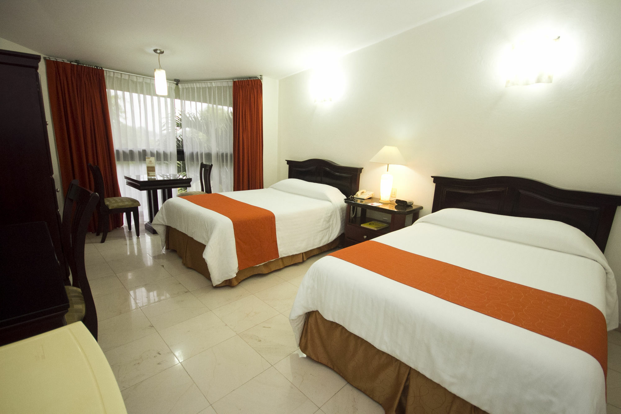 Hotel Poza Rica Inn Екстериор снимка